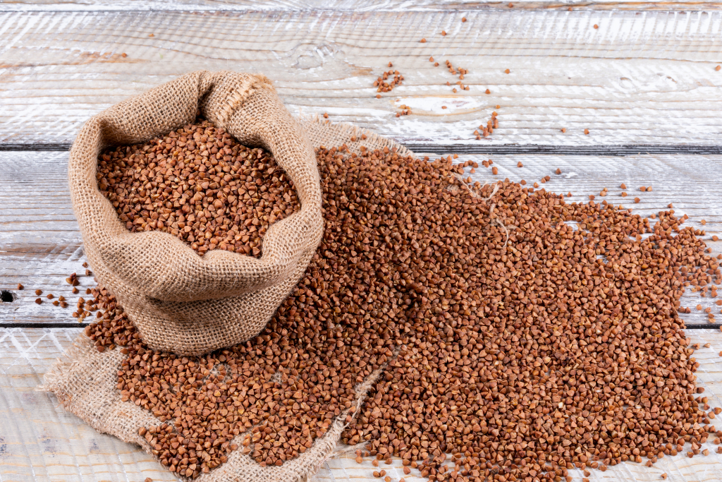 Milyen forrásból szerezhető be a Rutin (P-vitamin)?